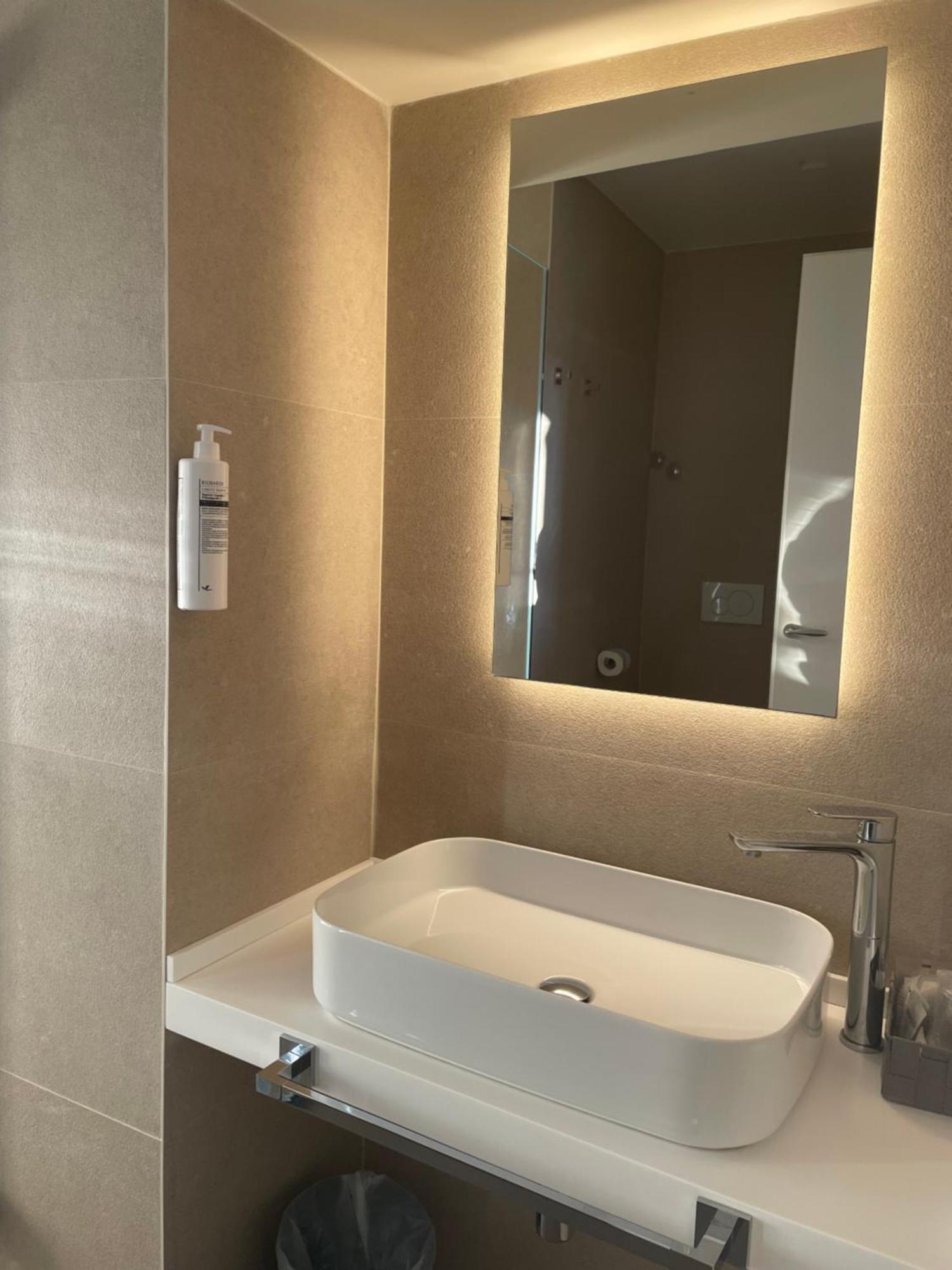 Asisium Boutique Hotel Екстериор снимка