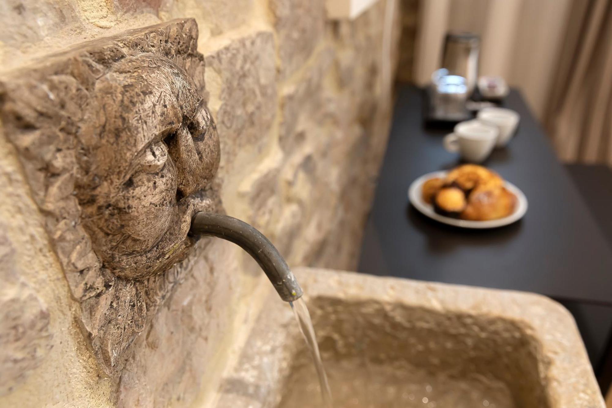 Asisium Boutique Hotel Екстериор снимка